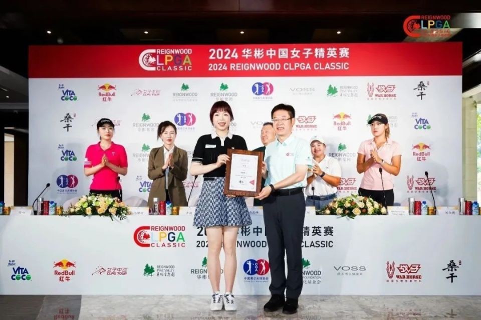 624-630体育营销Top10易烊千玺成中国首位奥林匹克之友 安踏发布奥运领奖服(图2)
